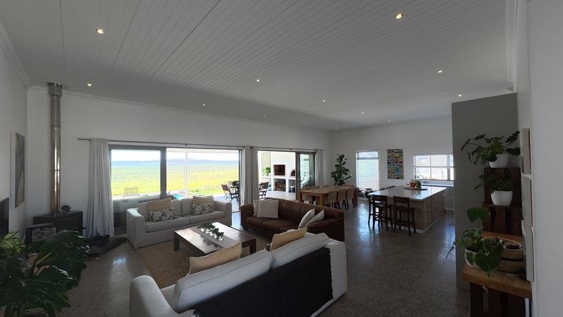 4 Bedroom Property for Sale in Yzerfontein Western Cape